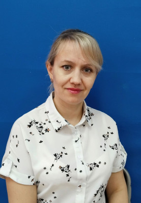 Педагогический работник Кучерявая Елена Владимировна